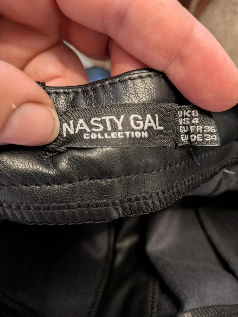 NastyGal Collection NWT Woman's Black & Silver Faux Leather Shorts‎ Size 4